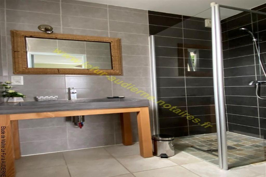 Maison De Vacances, A 150 M De La Mer Plouhinec  Zewnętrze zdjęcie